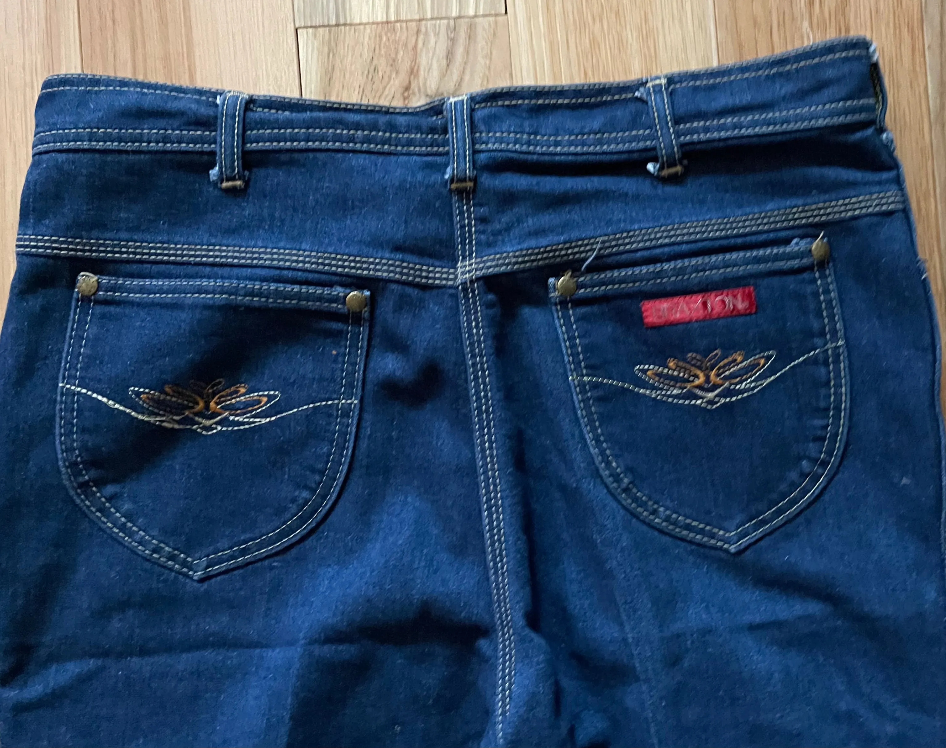 Blue Jeans Vintage Braxton Stretch Size 32L