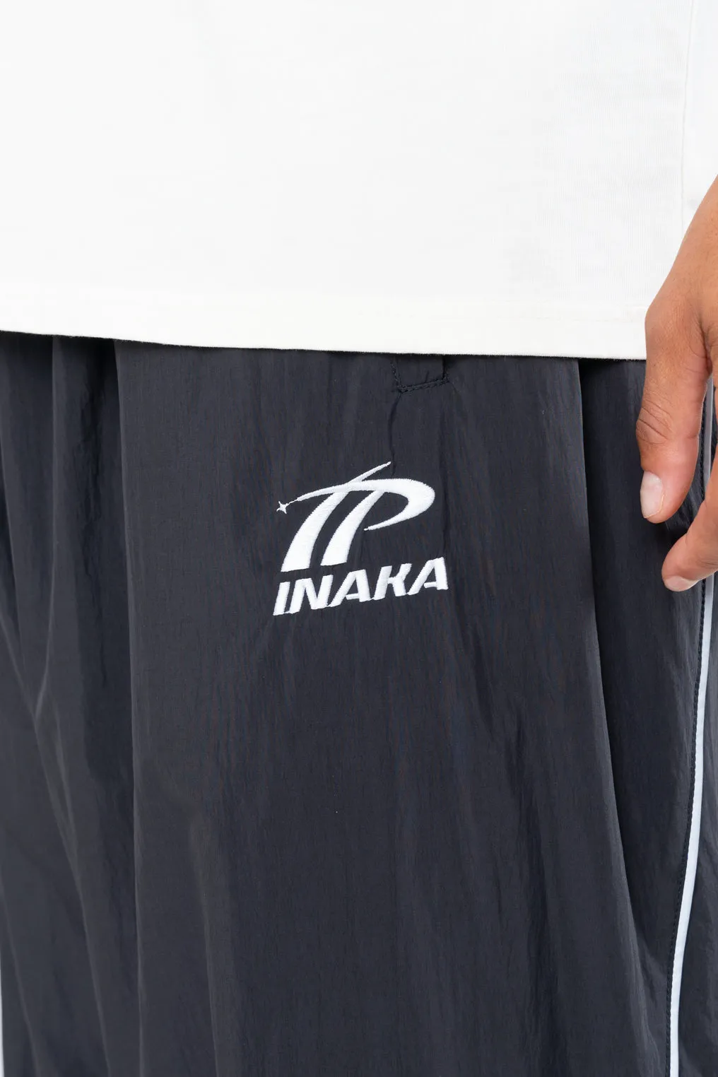 SPORTSWEAR BAGGY TRACK PANTS - BLACK