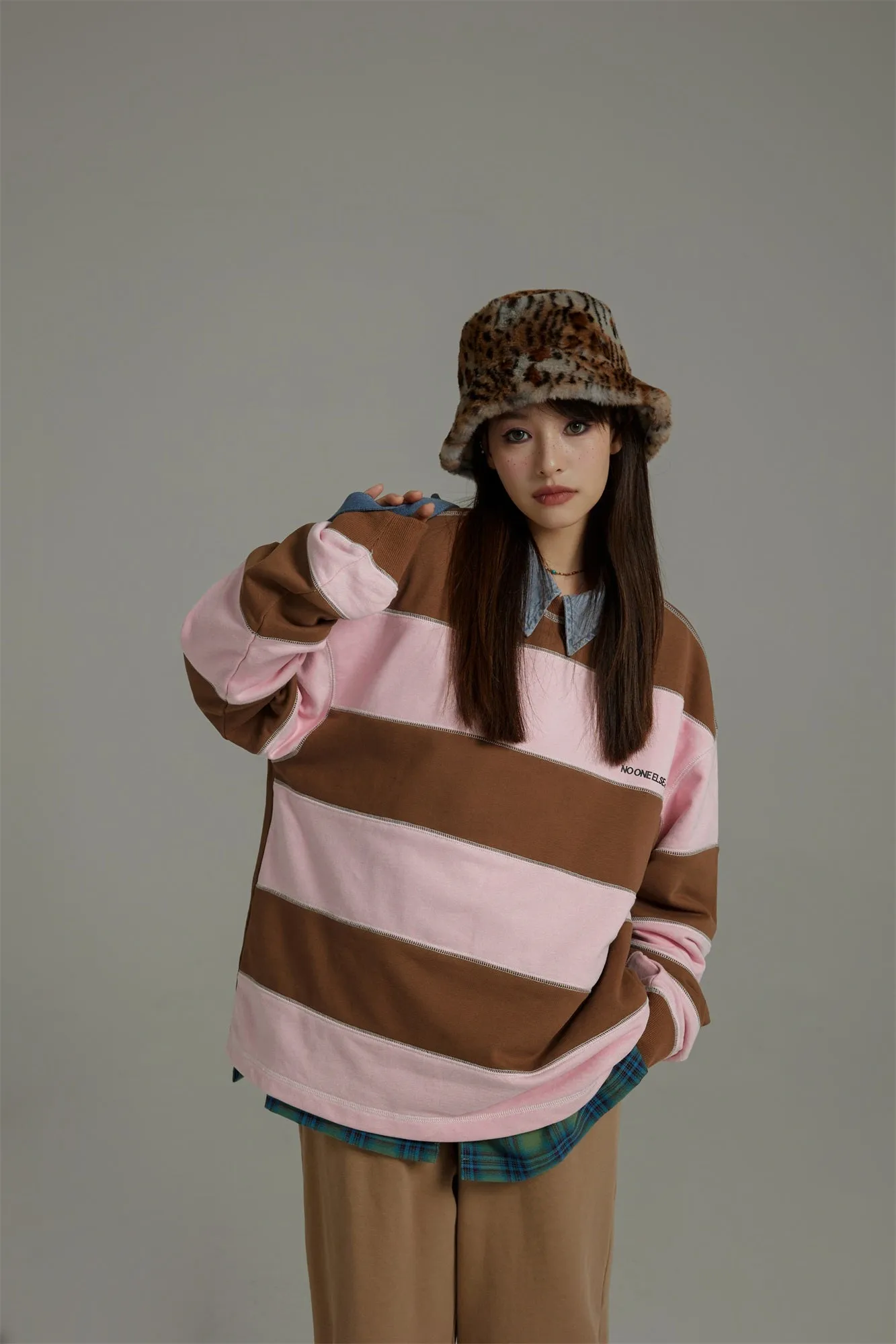 Stripe Color Loose-Fit Sweatshirt