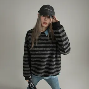 Striped Loose-Fit Sweatshirt